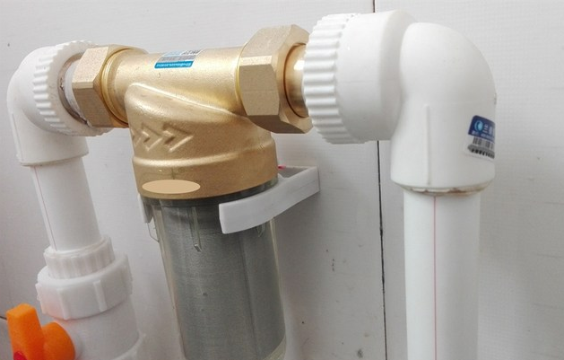 接管連接前置過(guò)濾器示意圖，一進(jìn)一出方便連接和過(guò)濾！