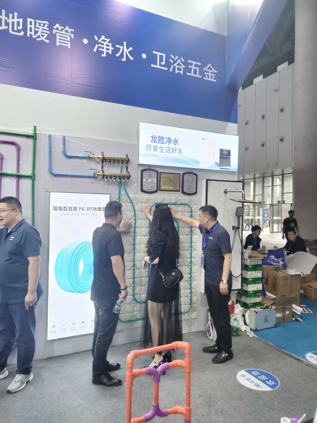 龍勝管2025成都建博會：用科技重塑健康，以藝術(shù)定義未來